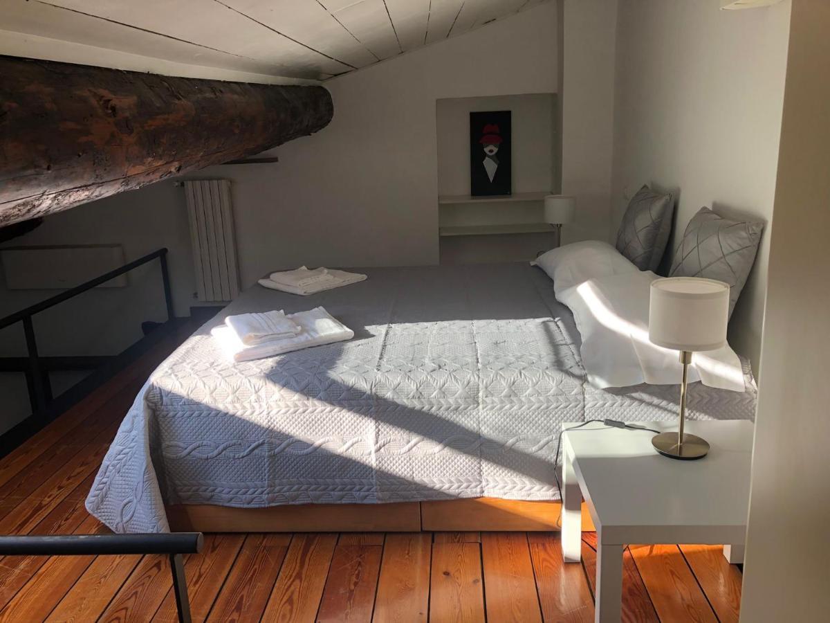 La Petite Maison - Two-Room Apartment Bergamo Exteriör bild