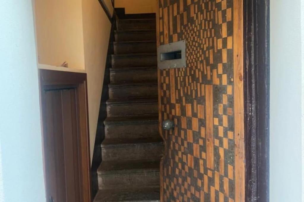 La Petite Maison - Two-Room Apartment Bergamo Exteriör bild