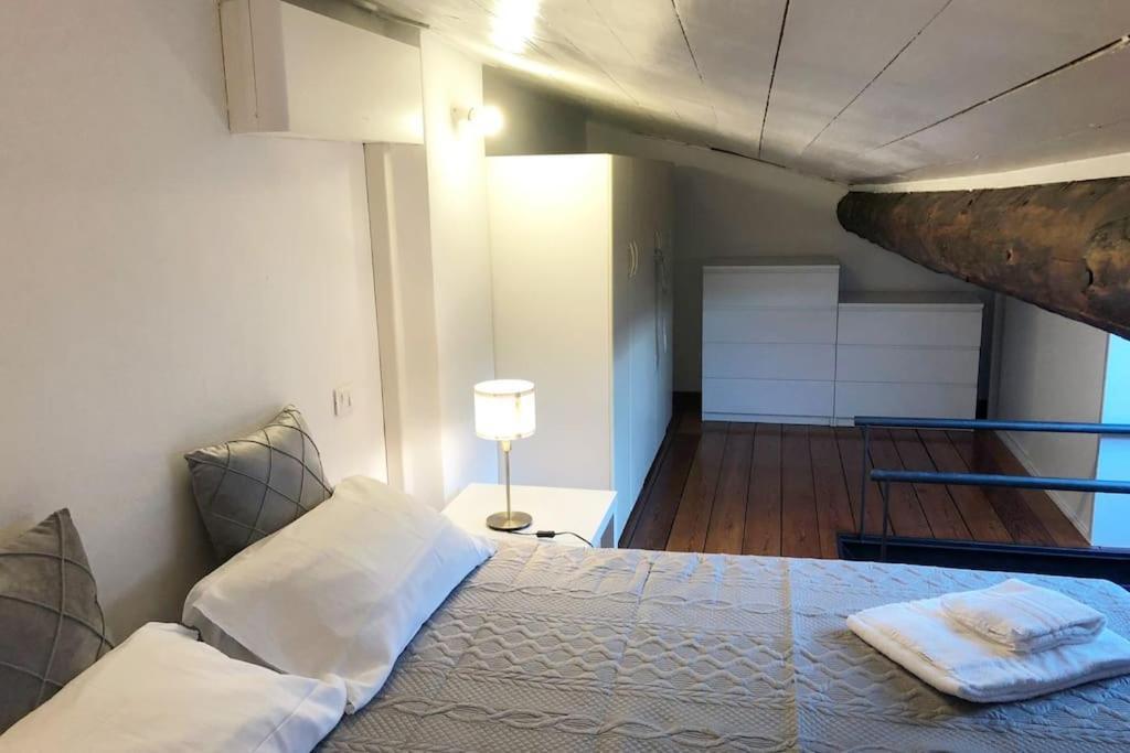 La Petite Maison - Two-Room Apartment Bergamo Exteriör bild